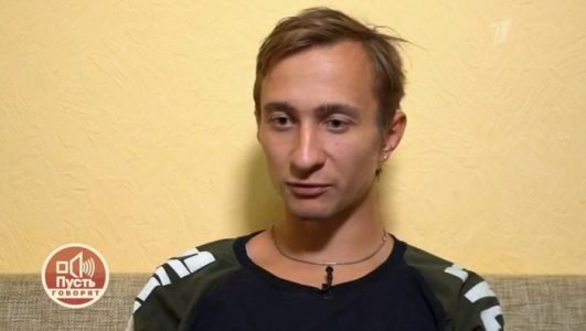 Пусть говорят. Рабство вместо романтики: встреча с "хозяином" после побега (Эфир 19 октября 2021 года)